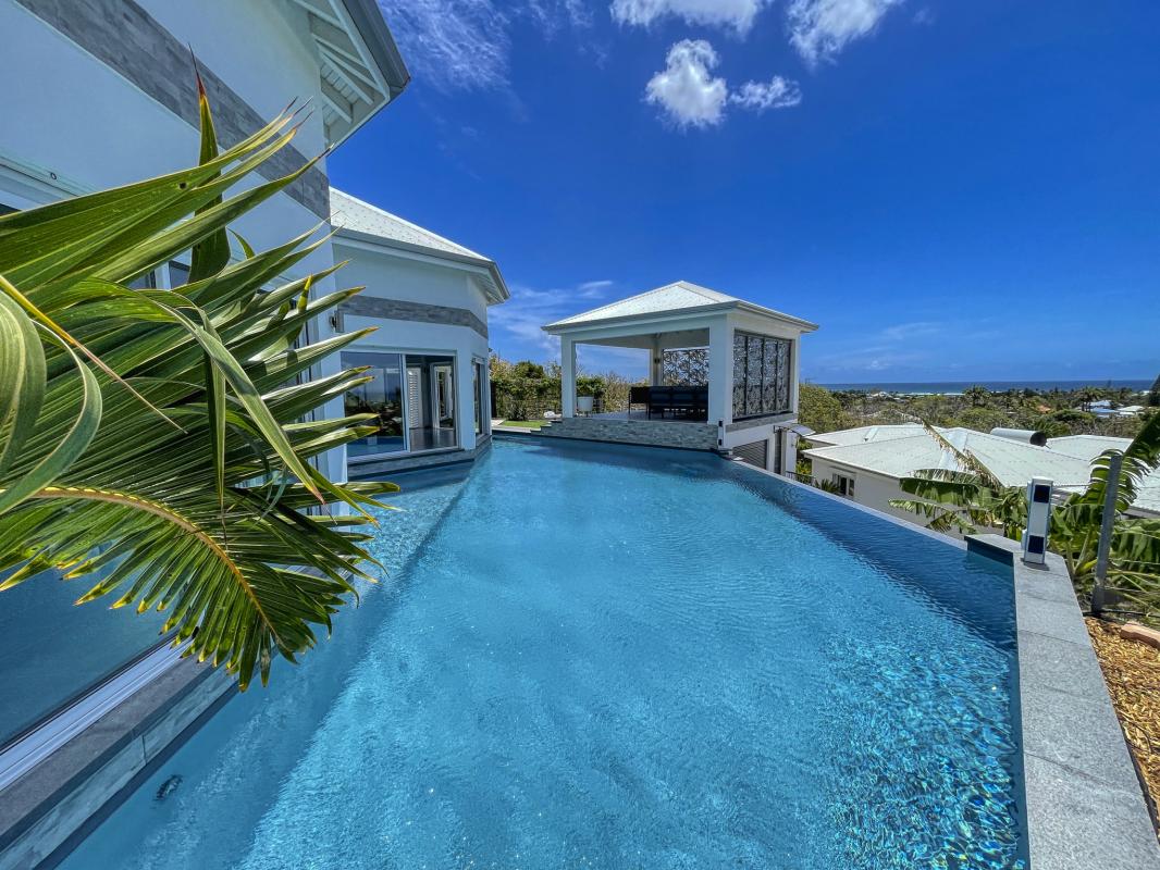 Location villa Guadeloupe Saint François - Villa 5 chambres pour 14 personnes - piscine et vue mer (3)